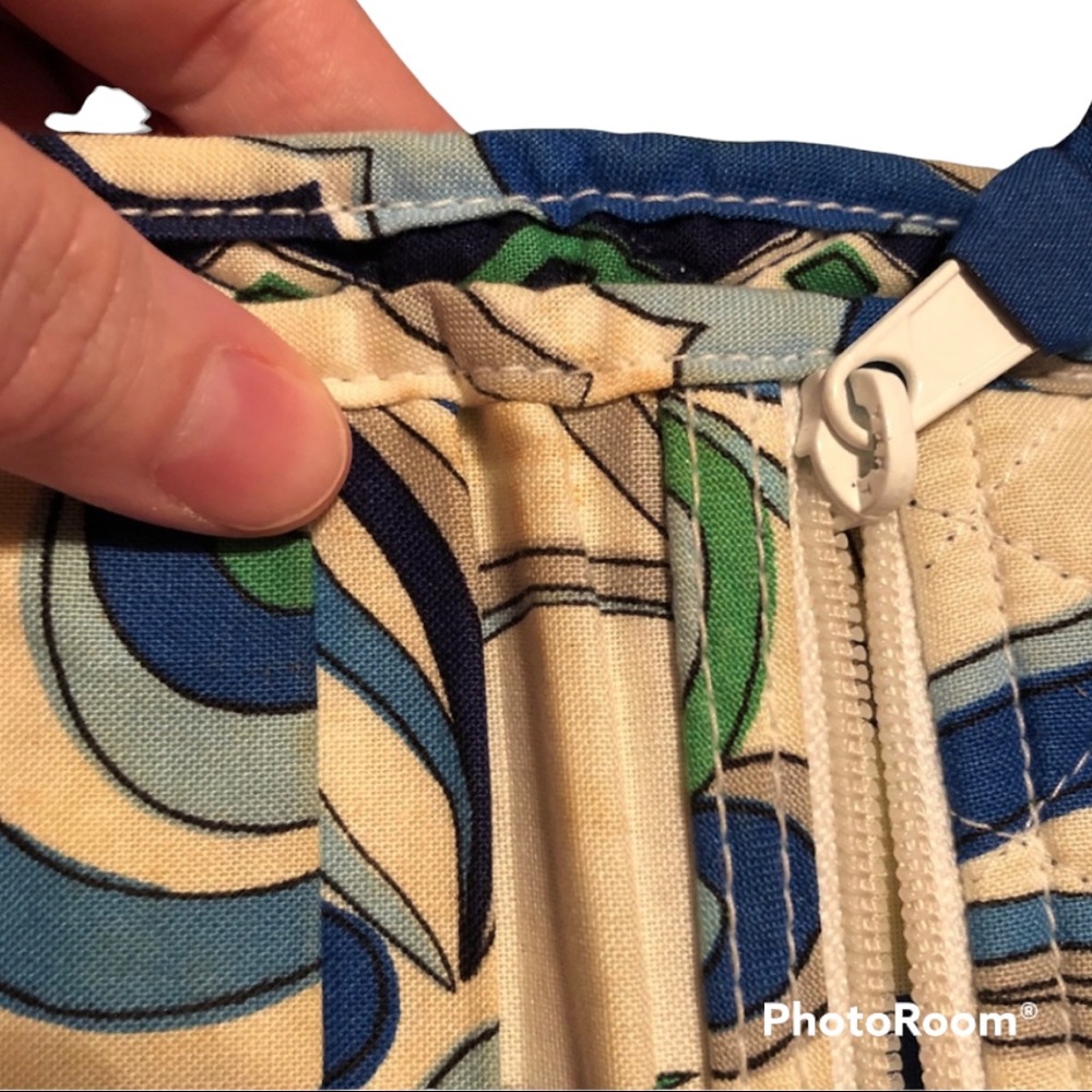 Vera Bradley Tri Fold Wallet - Picture 7 of 7